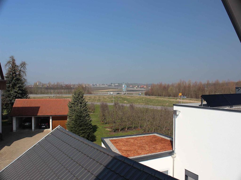 Ferienwohnung Am Zeppelin Hangar FDH Dış mekan fotoğraf